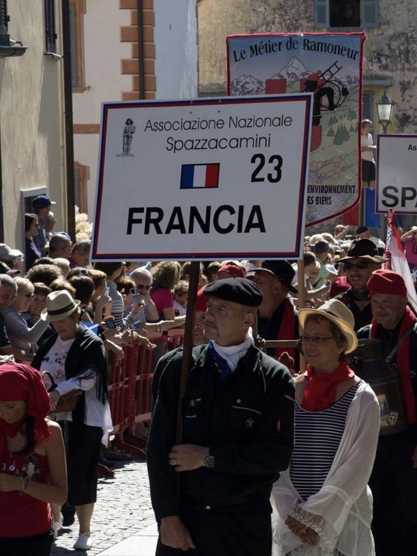 Ramoneur Allevard, Ramonage Allevard Ramoneur Barraux, Ramonage Barraux Ramoneur Bernin, Ramonage Bernin Ramoneur Biviers, Ramonage Biviers Ramoneur Chamrousse, Ramonage Chamrousse Ramoneur Chapareillan, Ramonage Chapareillan Ramoneur Crêts-en-Belledonne, Ramonage Crêts-en-Belledonne Ramoneur Crolles, Ramonage Crolles Ramoneur Froges, Ramonage Froges Ramoneur Goncelin, Ramonage Goncelin Ramoneur Hurtières, Ramonage Hurtières Ramoneur La Buissière, Ramonage La Buissière Ramoneur La Chapelle-du-Bard, Ramonage La Chapelle-du-Bard Ramoneur La Combe-de-Lancey, Ramonage La Combe-de-Lancey Ramoneur La Flachère, Ramonage La Flachère Ramoneur La Pierre, Ramonage La Pierre Ramoneur La Terrasse, Ramonage La Terrasse Ramoneur Laval-en-Belledonne, Ramonage Laval-en-Belledonne Ramoneur Le Champ-près-Froges, Ramonage Le Champ-près-Froges Ramoneur Le Cheylas, Ramonage Le Cheylas Ramoneur Le Haut-Bréda, Ramonage Le Haut-Bréda Ramoneur Le Moutaret, Ramonage Le Moutaret Ramoneur Le Touvet, Ramonage Le Touvet Ramoneur Le Versoud, Ramonage Le Versoud Ramoneur Les Adrets, Ramonage Les Adrets Ramoneur Lumbin, Ramonage Lumbin Ramoneur Montbonnot-Saint-Martin, Ramonage Montbonnot-Saint-Martin Ramoneur Plateau-des-Petites-Roches, Ramonage Plateau-des-Petites-Roches Ramoneur Pontcharra, Ramonage Pontcharra Ramoneur Revel, Ramonage Revel Ramoneur Saint-Ismier, Ramonage Saint-Ismier Ramoneur Saint-Jean-le-Vieux, Ramonage Saint-Jean-le-Vieux Ramoneur Saint-Martin-d’Uriage, Ramonage Saint-Martin-d’Uriage Ramoneur Saint-Maximin, Ramonage Saint-Maximin Ramoneur Saint-Mury-Monteymond, Ramonage Saint-Mury-Monteymond Ramoneur Saint-Nazaire-les-Eymes, Ramonage Saint-Nazaire-les-Eymes Ramoneur Saint-Vincent-de-Mercuze, Ramonage Saint-Vincent-de-Mercuze Ramoneur Sainte-Agnès, Ramonage Sainte-Agnès Ramoneur Sainte-Marie-d’Alloix, Ramonage Sainte-Marie-d’Alloix Ramoneur Sainte-Marie-du-Mont, Ramonage Sainte-Marie-du-Mont Ramoneur Tencin, Ramonage Tencin Ramoneur Theys, Ramonage Theys Ramoneur Villard-Bonnot, Ramonage Villard-Bonnot, Ramoneur Apremont, Ramonage Apremont Ramoneur Arbin, Ramonage Arbin Ramoneur Arvillard, Ramonage Arvillard Ramoneur Betton-Bettonnet, Ramonage Betton-Bettonnet Ramoneur Bourgneuf, Ramonage Bourgneuf Ramoneur Chamousset, Ramonage Chamousset Ramoneur Chamoux-sur-Gelon, Ramonage Chamoux-sur-Gelon Ramoneur Champlaurent, Ramonage Champlaurent Ramoneur Châteauneuf, Ramonage Châteauneuf Ramoneur Chignin, Ramonage Chignin Ramoneur Coise-Saint-Jean-Pied-Gauthier, Ramonage Coise-Saint-Jean-Pied-Gauthier Ramoneur Cruet, Ramonage Cruet Ramoneur Détrier, Ramonage Détrier Ramoneur Étable, Ramonage Étable Ramoneur Fréterive, Ramonage Fréterive Ramoneur Hauteville, Ramonage Hauteville Ramoneur La Chapelle-Blanche, Ramonage La Chapelle-Blanche Ramoneur La Chavanne, Ramonage La Chavanne Ramoneur La Croix-de-la-Rochette, Ramonage La Croix-de-la-Rochette Ramoneur La Rochette, Ramonage La Rochette Ramoneur Le Verneil, Ramonage Le Verneil Ramoneur Les Marches, Ramonage Les Marches Ramoneur Les Mollettes, Ramonage Les Mollettes Ramoneur Montendry, Ramonage Montendry Ramoneur Montgilbert, Ramonage Montgilbert Ramoneur Montsapey, Ramonage Montsapey Ramoneur Montvalezan, Ramonage Montvalezan Ramoneur Myans, Ramonage Myans Ramoneur Planaise, Ramonage Planaise Ramoneur Porte-de-Savoie, Ramonage Porte-de-Savoie Ramoneur Presle, Ramonage Presle Ramoneur Rotherens, Ramonage Rotherens Ramoneur Saint-Alban-d’Hurtières, Ramonage Saint-Alban-d’Hurtières Ramoneur Saint-Pierre-d’Albigny, Ramonage Saint-Pierre-d’Albigny Ramoneur Saint-Jean-de-la-Porte, Ramonage Saint-Jean-de-la-Porte Ramoneur Saint-Georges-d’Hurtières, Ramonage Saint-Georges-d’Hurtières Ramoneur Saint-François-Longchamp, Ramonage Saint-François-Longchamp Ramoneur Villard-d’Héry, Ramonage Villard-d’Héry Ramoneur Villard-Léger, Ramonage Villard-Léger Ramoneur Villard-Sallet, Ramonage Villard-Sallet
